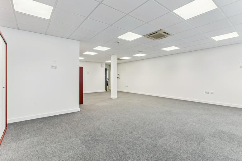 Photo of an office at Stirling Way WD6 2BW