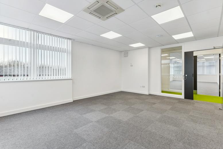 Photo of the workspace available at Stirling Way WD6 2BW