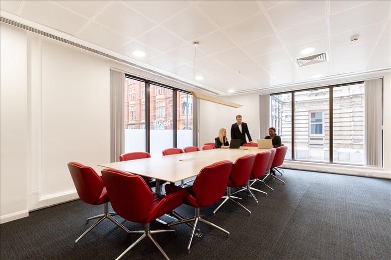 Photo of the workspace available at Tallis House, 2 Tallis Street EC4Y 0AB
