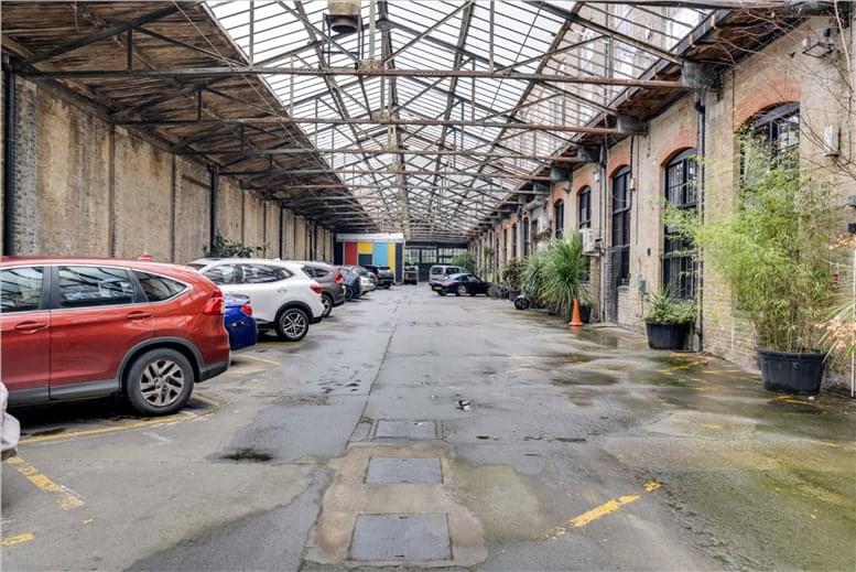 Image of the workspace at The Busworks, 39-41 North Road N7 9DP