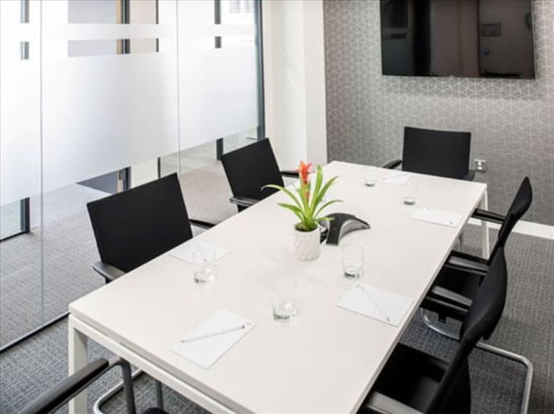 Photo of the workspace available at The Gherkin, 30 St Mary Axe, Fl 28/29, City Of London EC3A 8BF