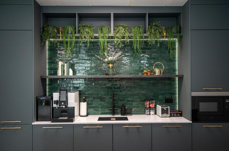 Photo of an office at The Heights KT13 ONY