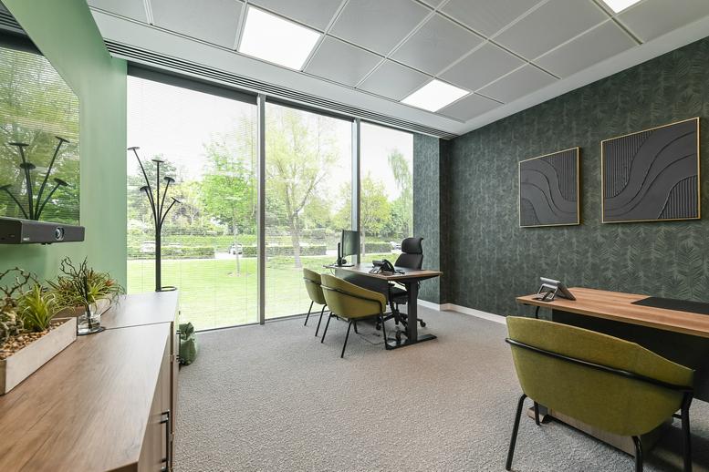 Photo of the office space available at The Heights KT13 ONY