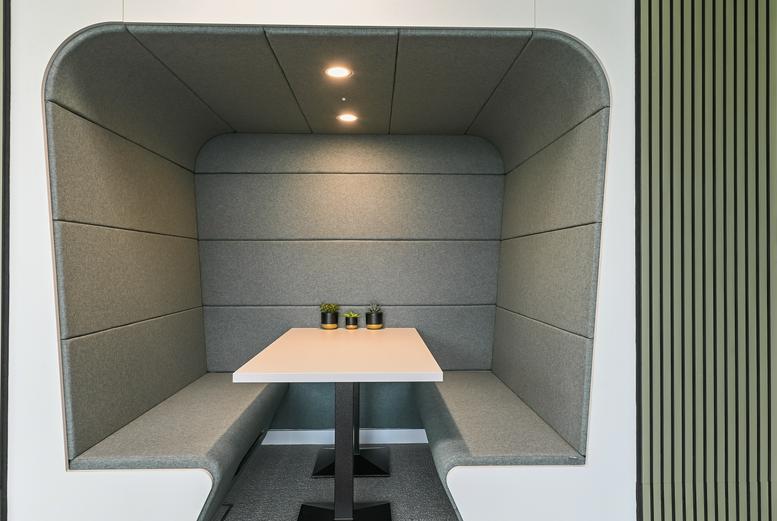 Image of an office at The Heights KT13 ONY