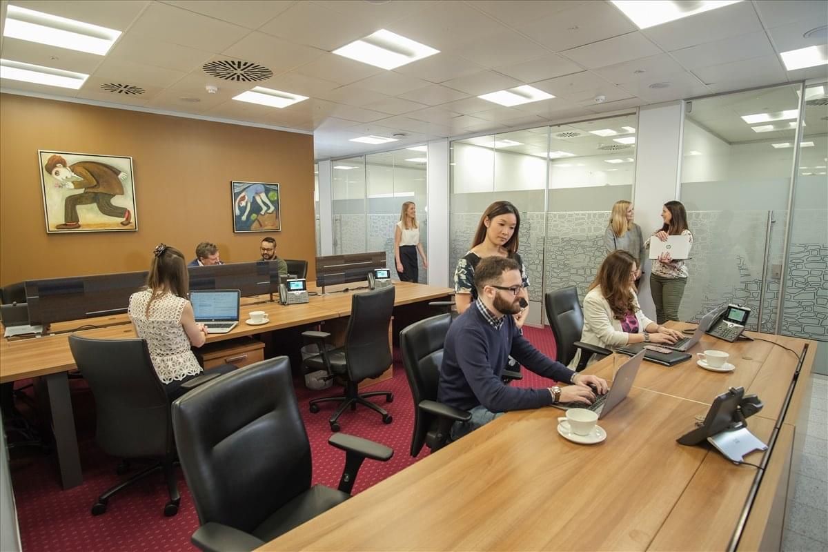 Image of an office at The Leadenhall Building / Cheesegrater, 122 Leadenhall Street, Fl 30 EC3V 1LR