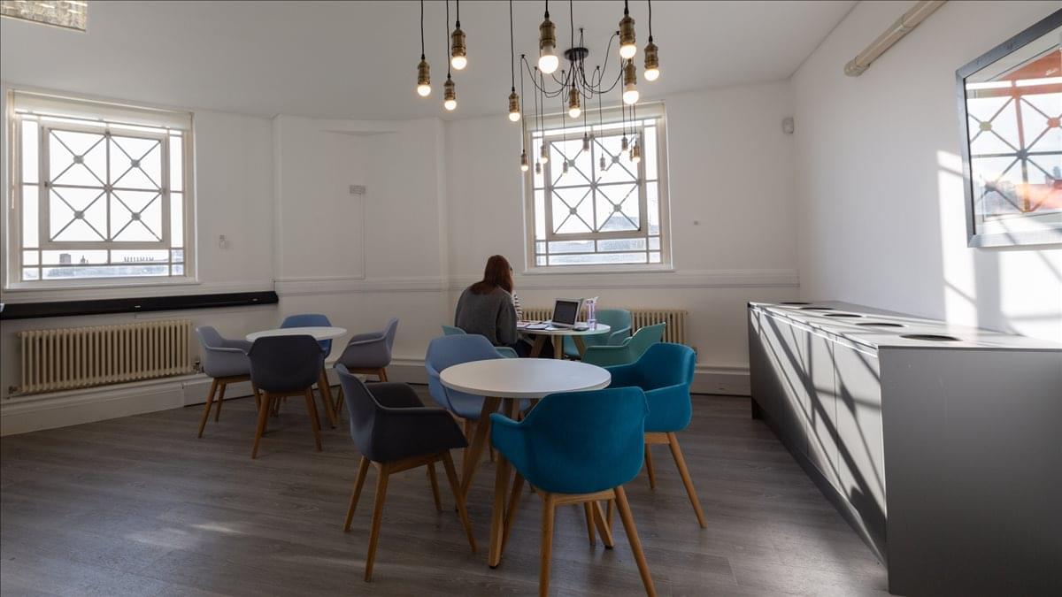 Image of an office at The Old Town Hall, 4 Queens Road, Wimbledon SW19 8YB
