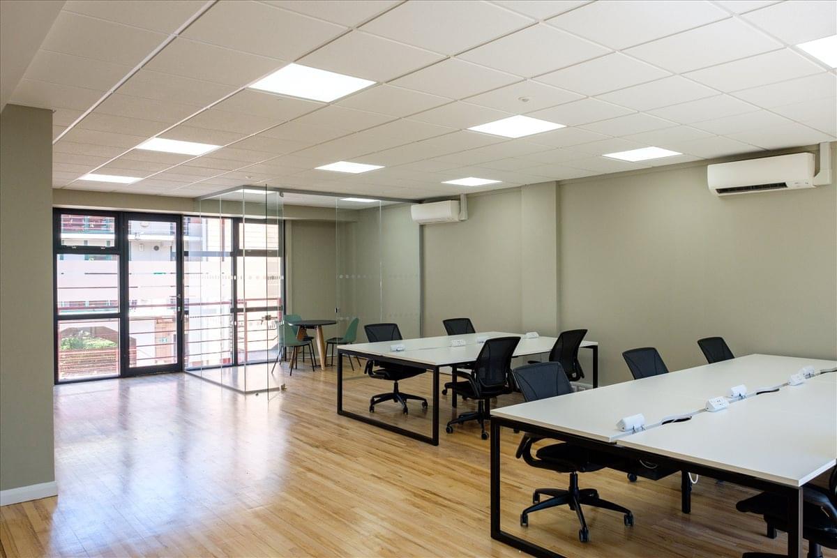Photo of Office Space on The Plaza, 535 King's Road - Chelsea