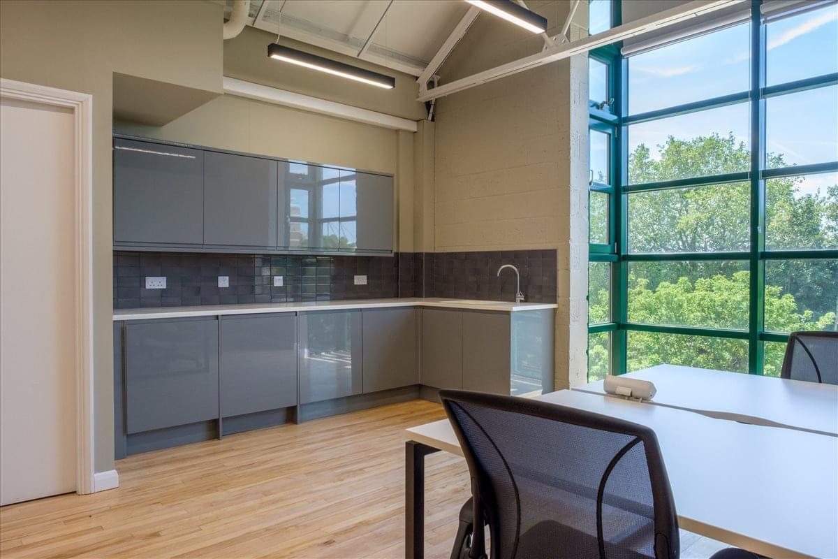 Image of the workspace at The Plaza, 535 King's Road SW10 0SZ