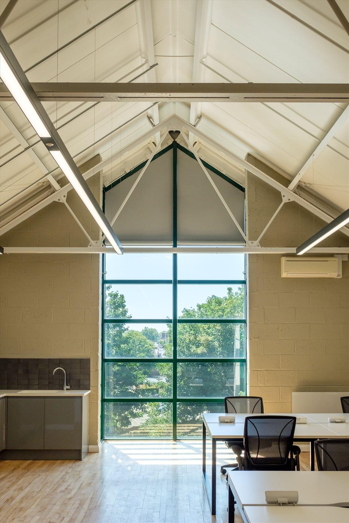 Photo of an office at The Plaza, 535 King's Road SW10 0SZ