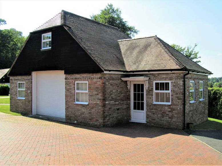 Facilities furnishings & layout of the office for rent at The West Clayton Estate, Berry Lane WD3 5EX