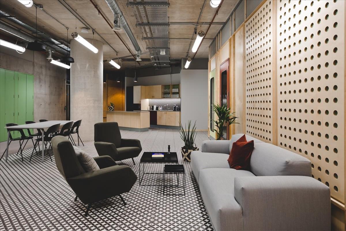 Image of the workspace at The White Collar Factory, 1 Old Street Yard, Silicon Roundabout EC1Y 2BP