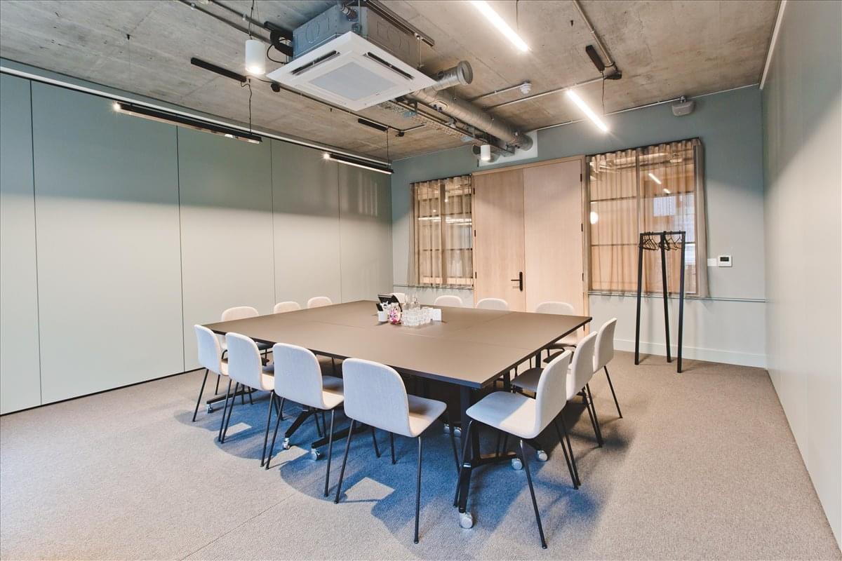 Thomas House, 84 Eccleston Square Private & Serviced Offices in Victoria