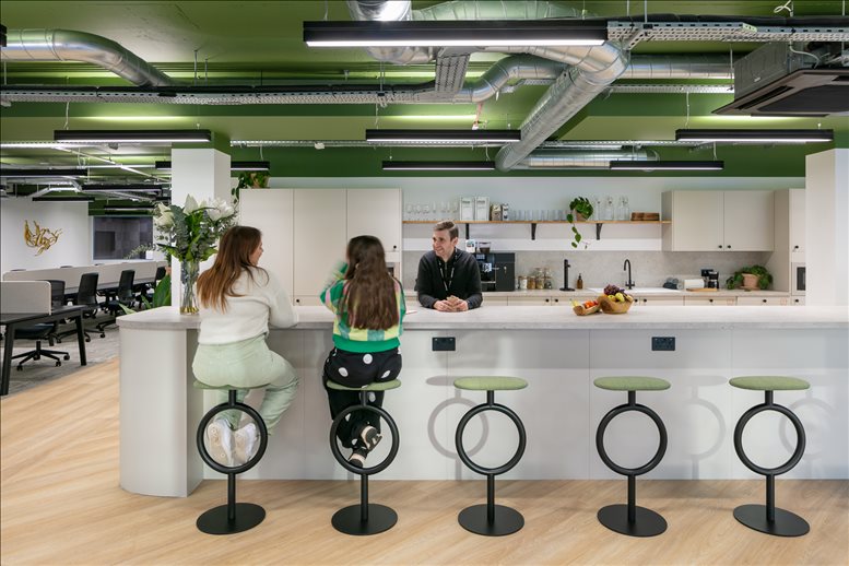 Image of an office at Tileman House, 133 Upper Richmond Road SW15 2TL