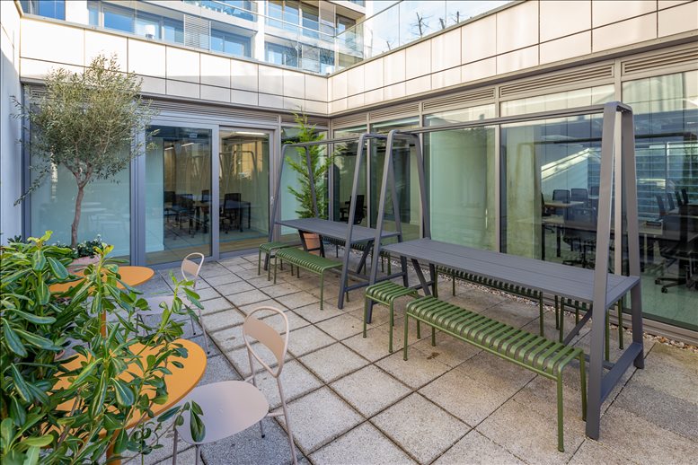 Photo of an office at Tileman House, 133 Upper Richmond Road SW15 2TL
