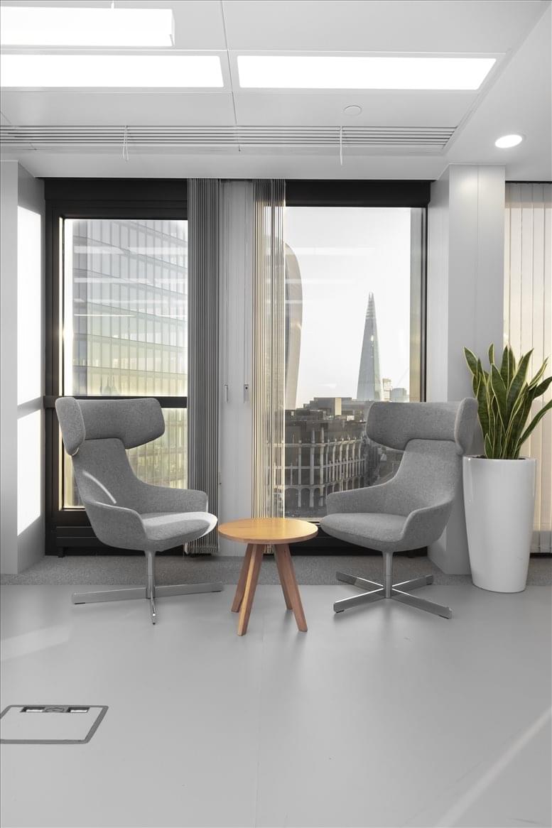 Image of the workspace at Tower 42, 25 Old Broad Street, City Of London EC2N 1HN