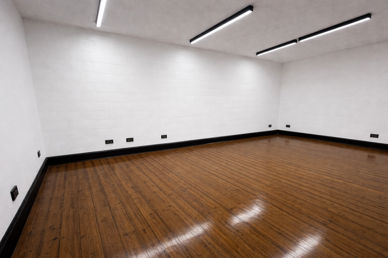Photo of the workspace available at Unit 7, Mowat Industrial Estate Road WD24 7UY