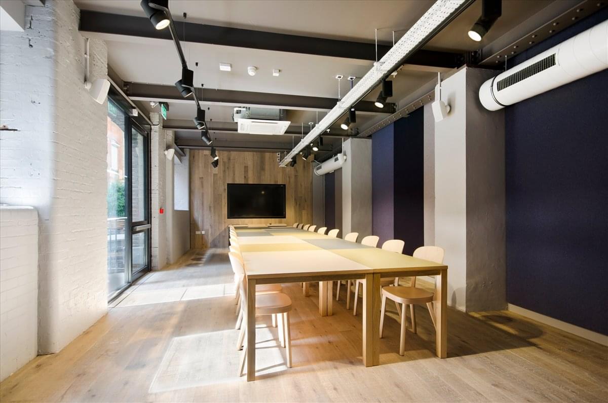 Photo of Office Space on Wellington House, 1-2 Hatfields - South Bank